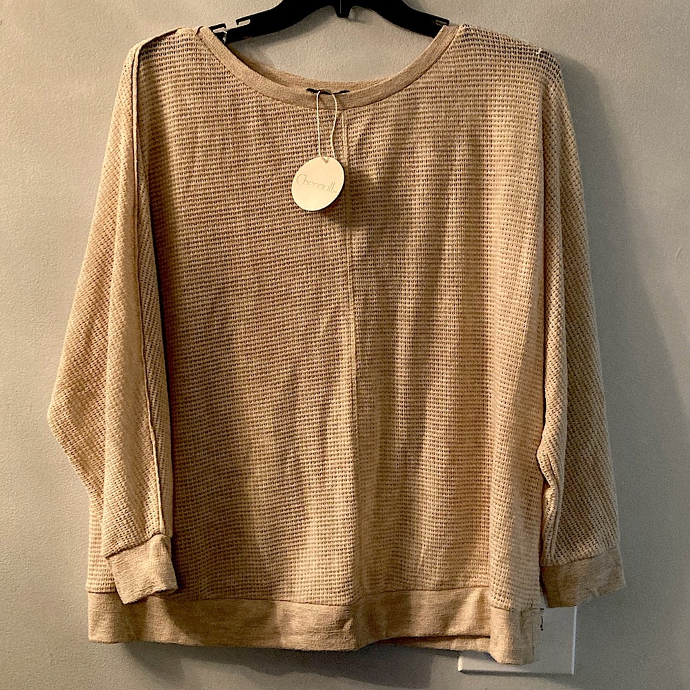 Batwing style top- size 3x